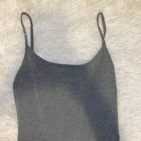 🦋 Grey tank top bodysuit opened back - Picture 1 of 3
